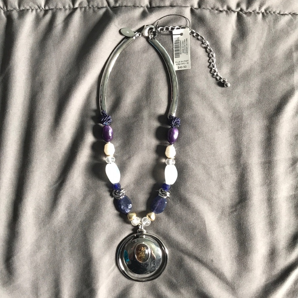 3/30$ Chico’s women’s Ellie pendant multi colored stone silver tone necklace New